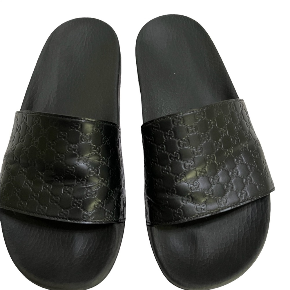 Gucci microguccisima pool slides black size 39 EU rubber sandals